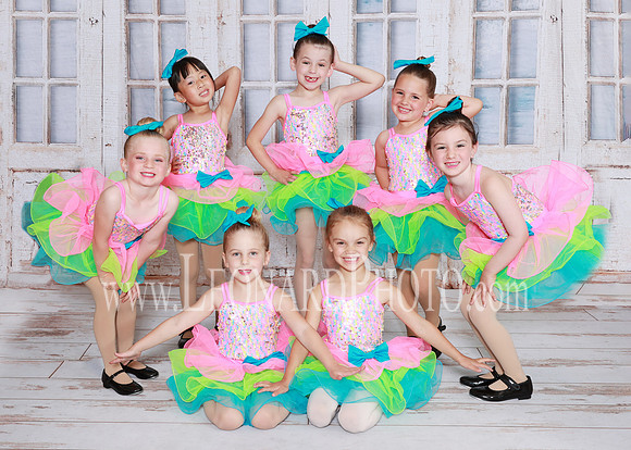 ST1_9508-Move Your Feet